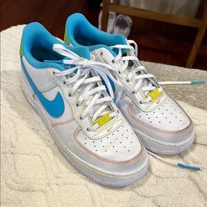 Nike White and Blue Sneakers